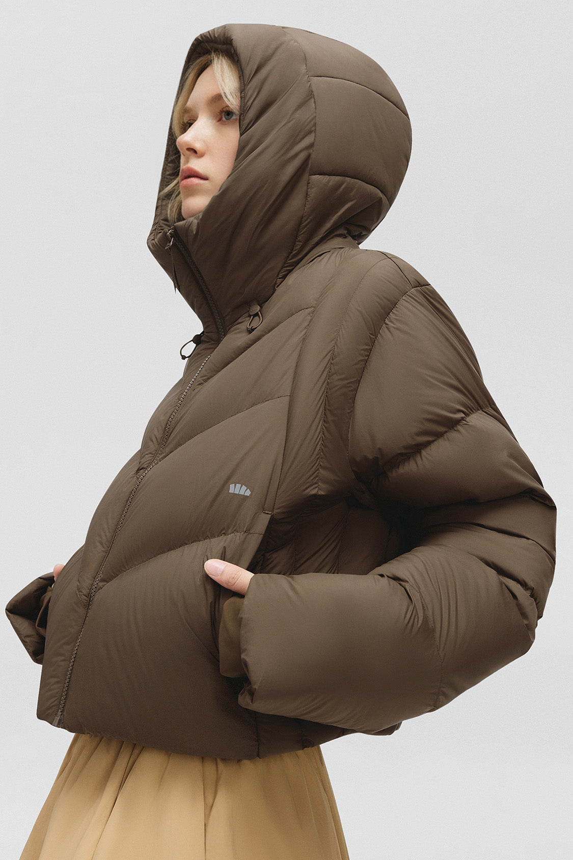 beneunder lofthaven womens extra warmth short down jacket #color_brown