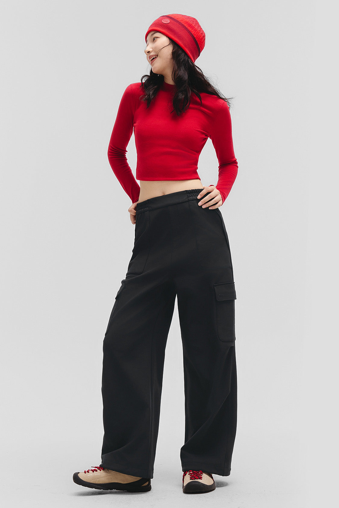 beneunder stormparatroop – women’s thermal parachute softshell pants #color_black