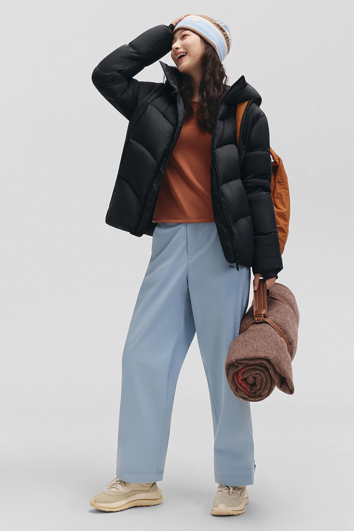 beneunder cloudloft – women’s high-loft down jacket (regular, extreme warmth) #color_black