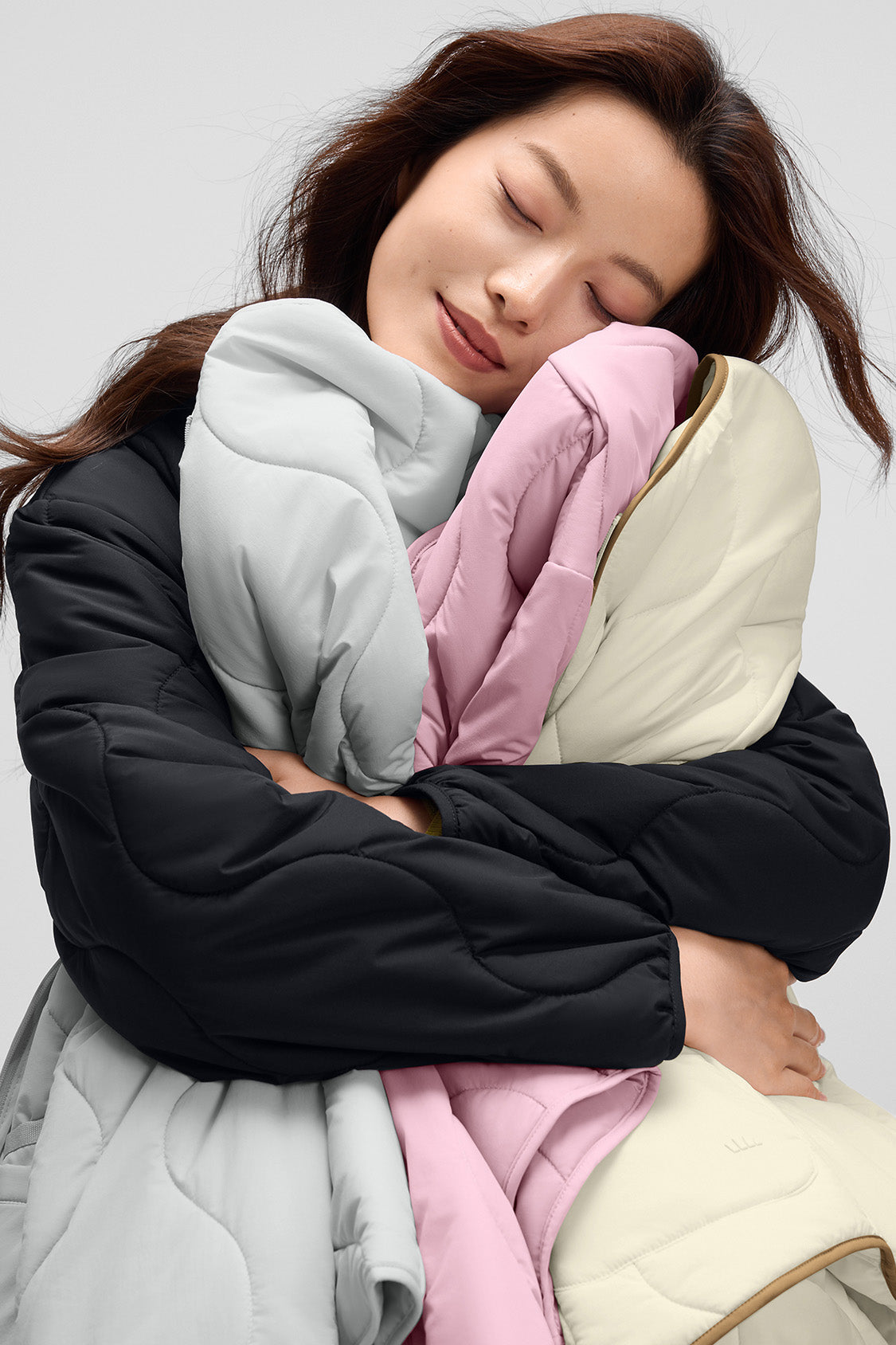 beneunder roundtrail womens medium warmth round neck fleece jacket #color_black