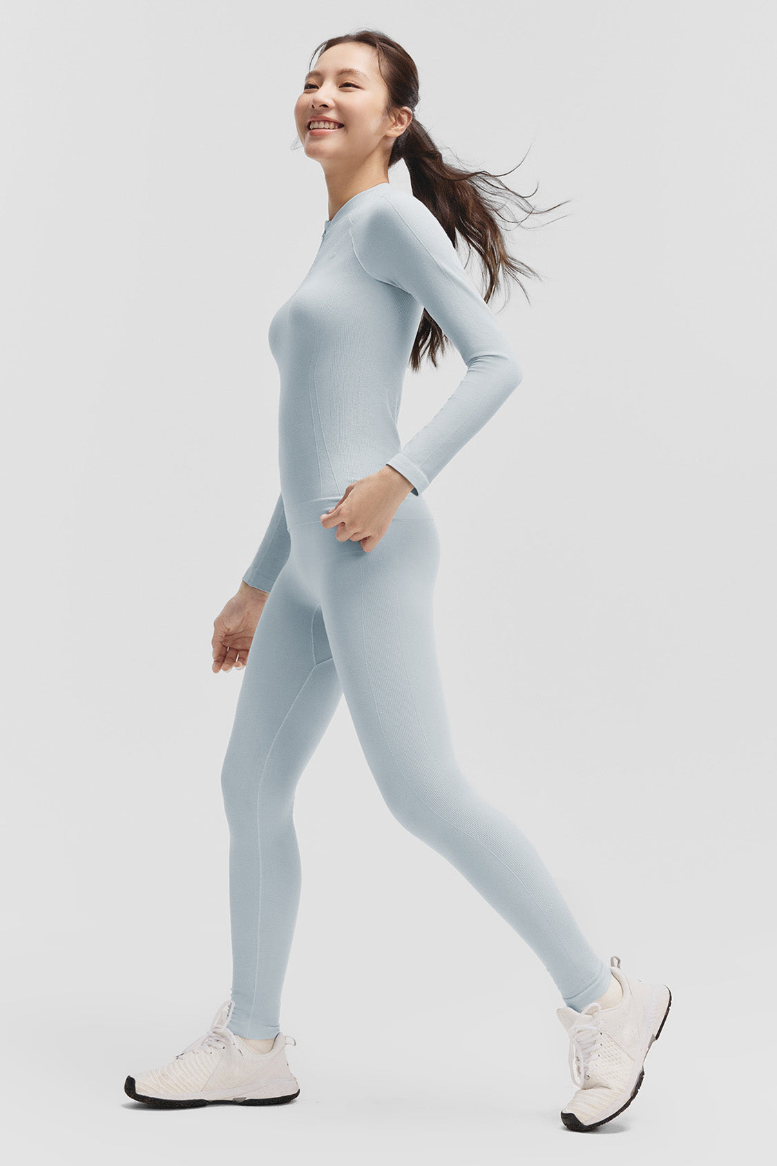 beneunder motionset womens light warmth sport performance base layer set #color_blue gray