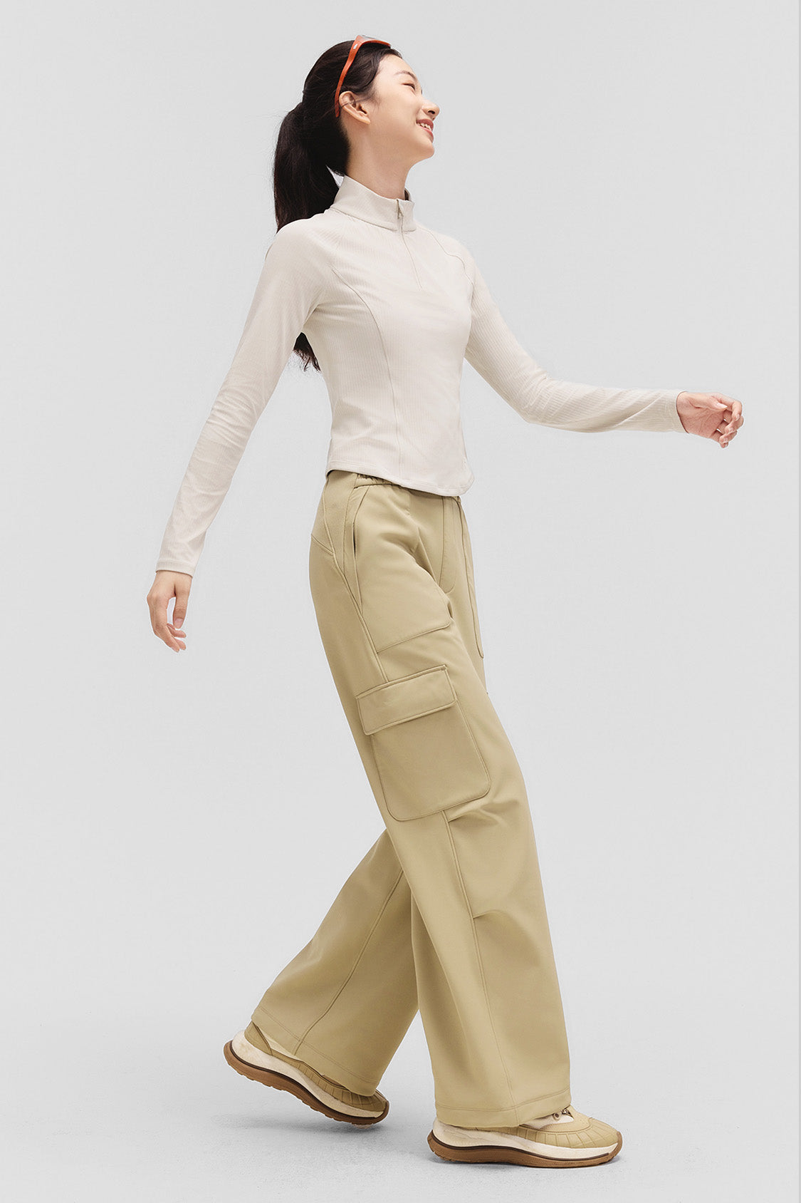 beneunder stormparatroop – women’s thermal parachute softshell pants #color_brown