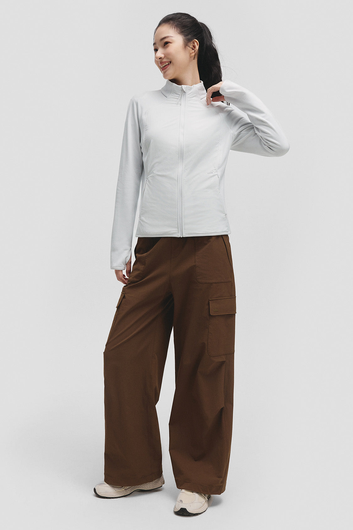 beneunder microwind womens light warmth windproof micro fleece jacket#color_light gray