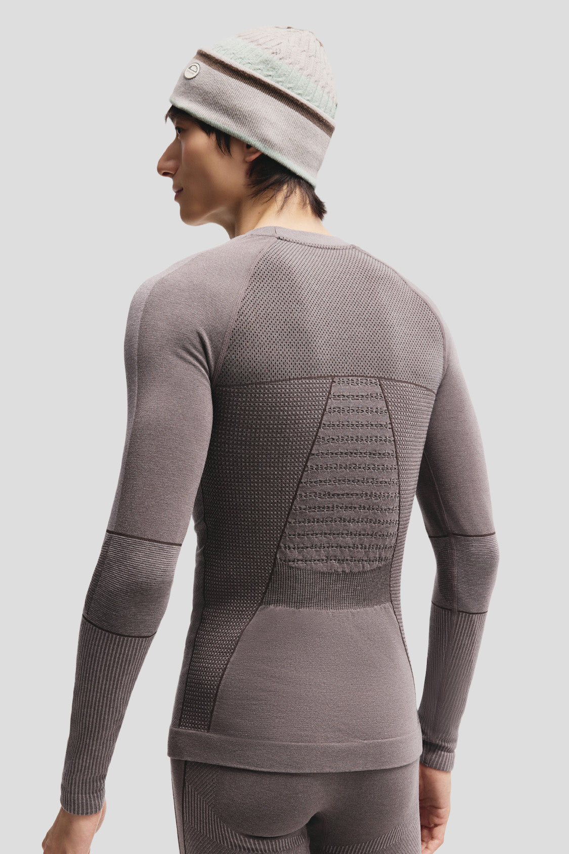 beneunder thermaset mens extra warmth outdoor performance base layer set #color_tan