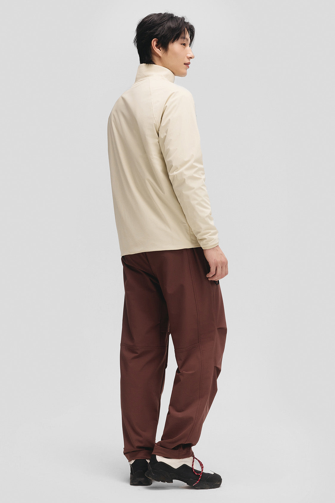 beneunder flipheat mens light warmth reversible fleece jacket #color_taupe