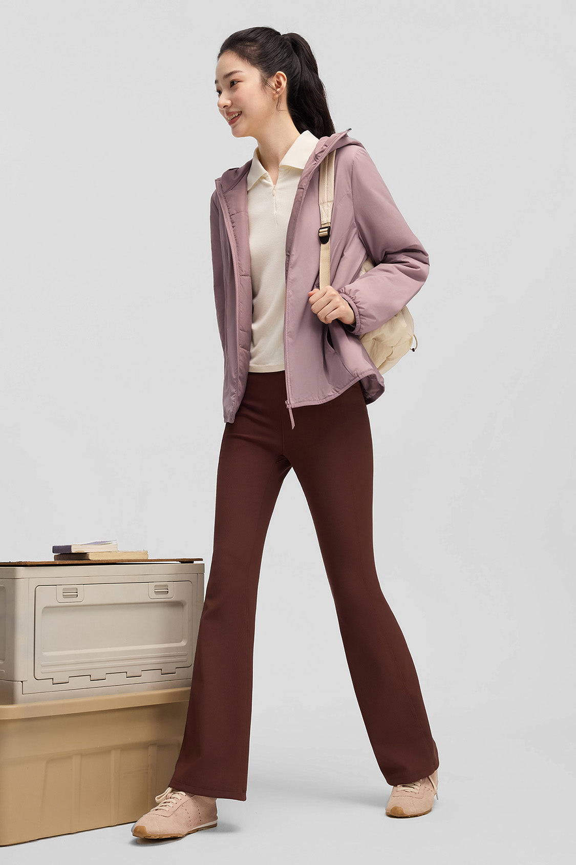 beneunder hoodtrail womens medium warmth hooded fleece jacket #color_taupe