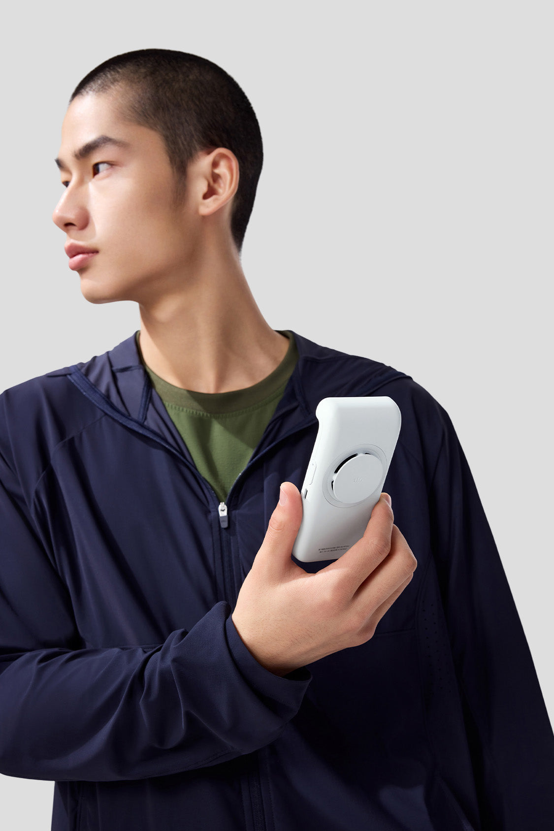 BreezeCard - 磁吸手持卡片風扇