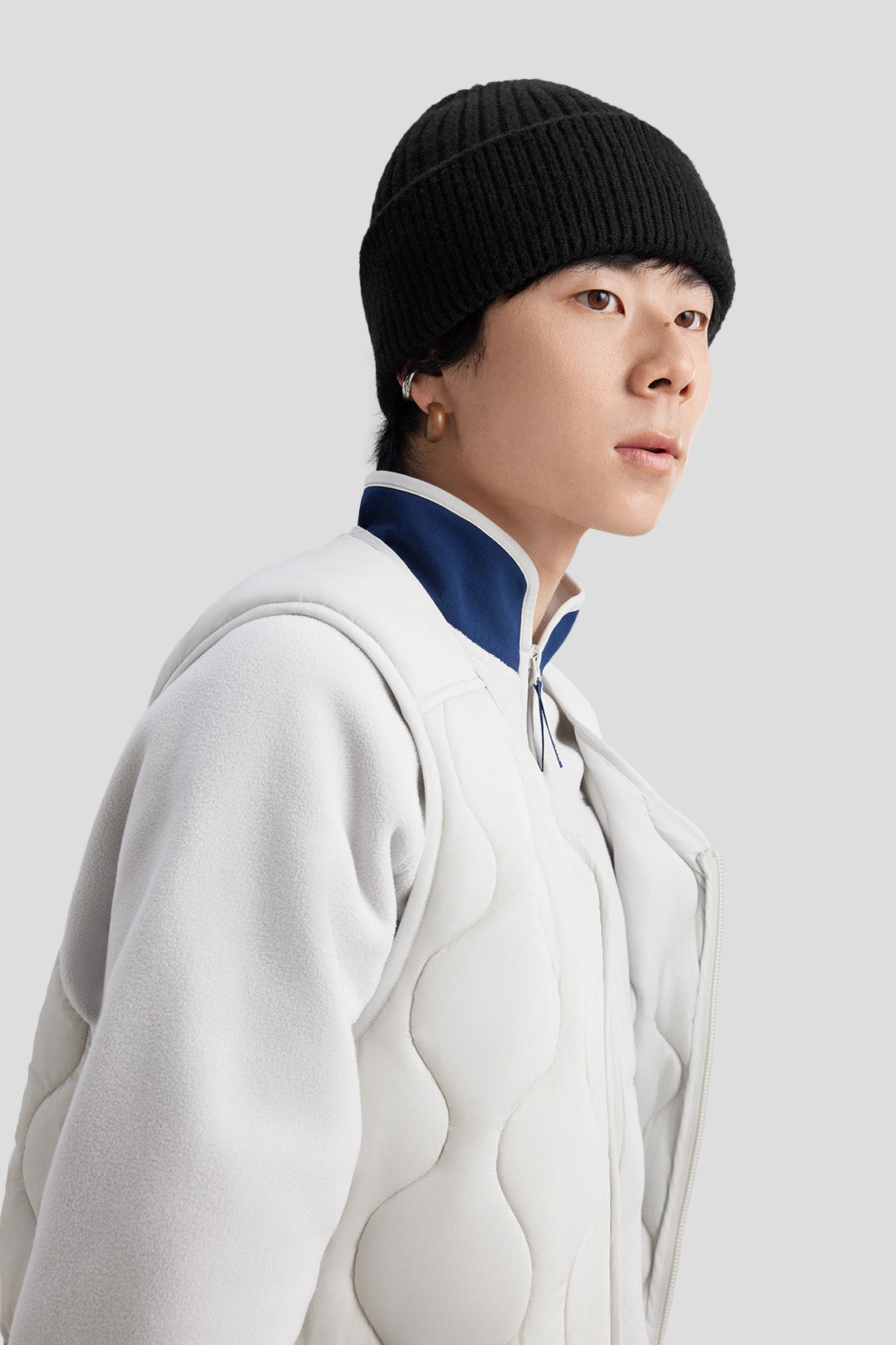 beneunder winter knit beanie for extra warmth #color_black