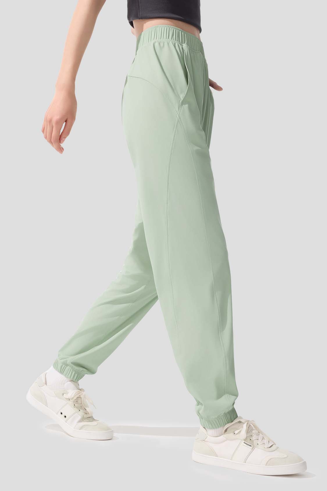 beneunder women's sport cooling pants #color_green