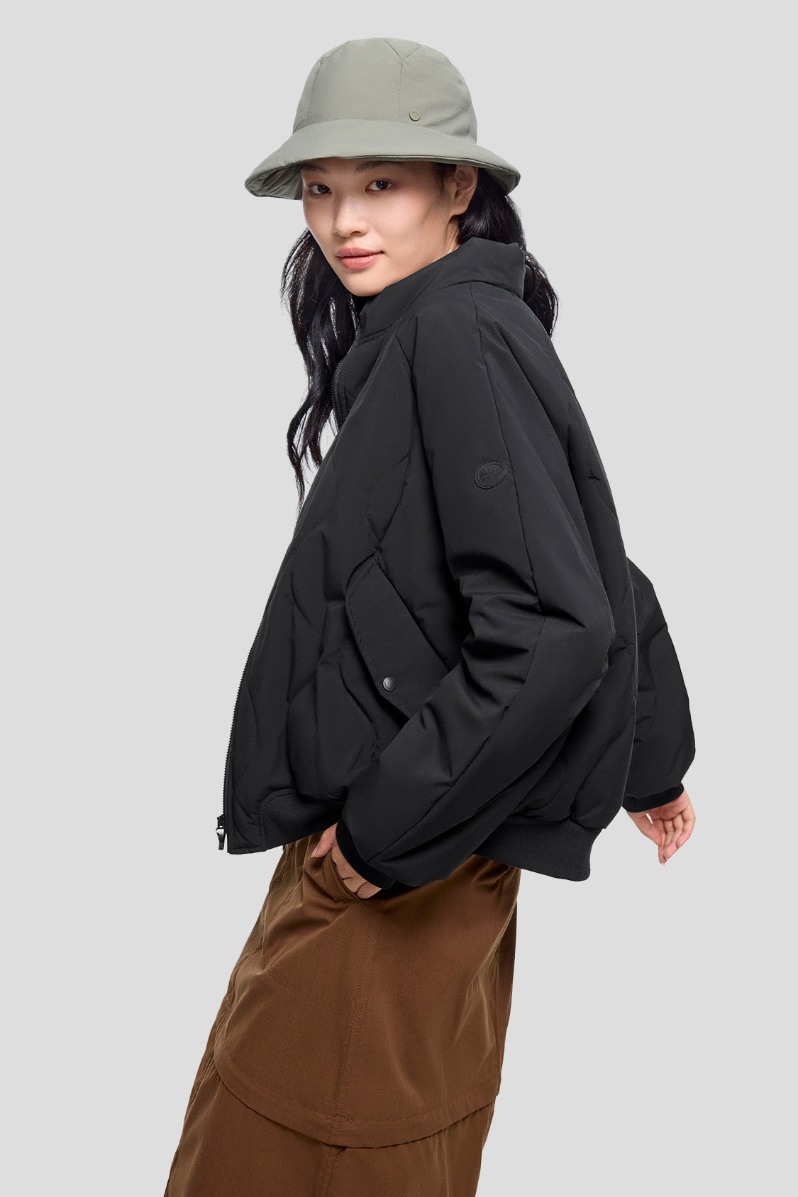 beneunder women's jackets #color_black