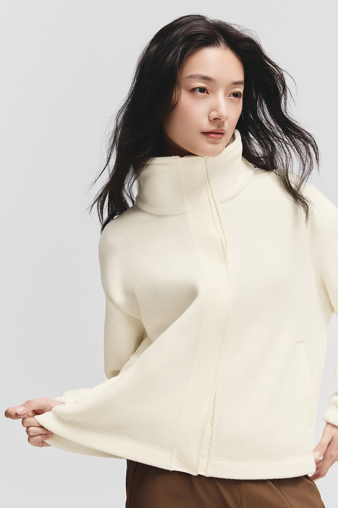 beneunder cozydrift womens light warmth relaxed fit fleece jacket#color_beige