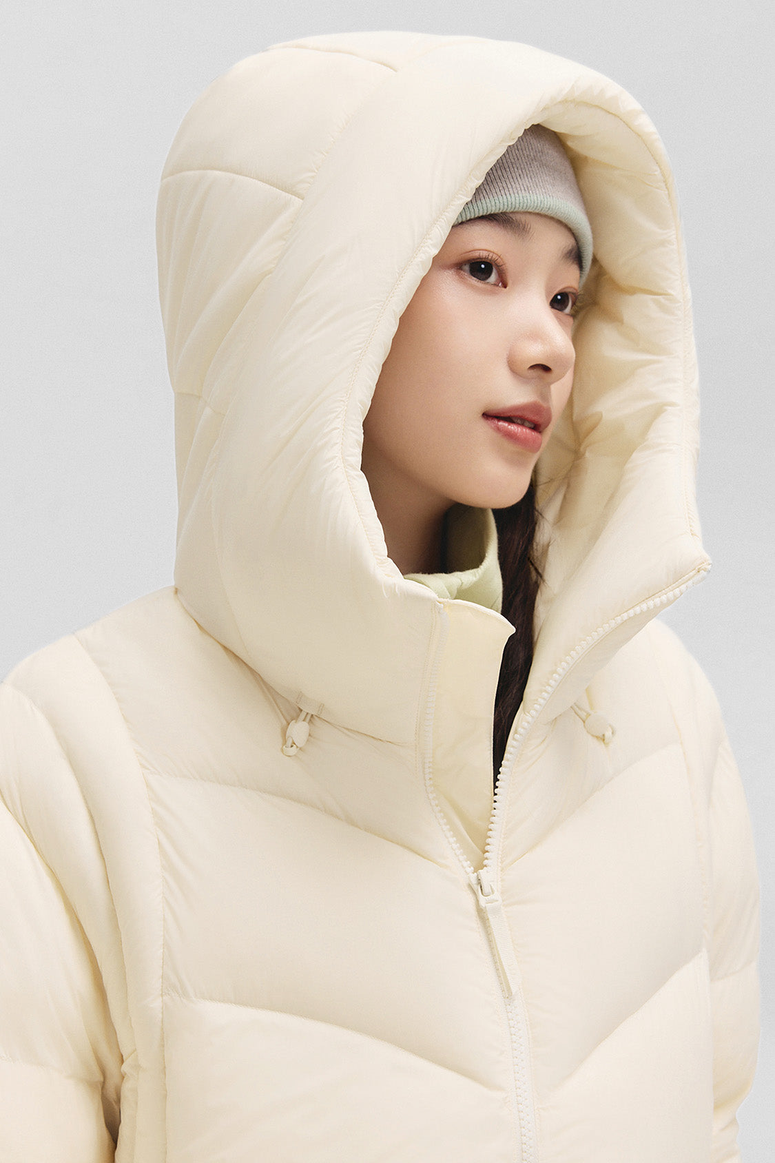 beneunder cloudloft – women’s high-loft down jacket (regular, extreme warmth) #color_beige
