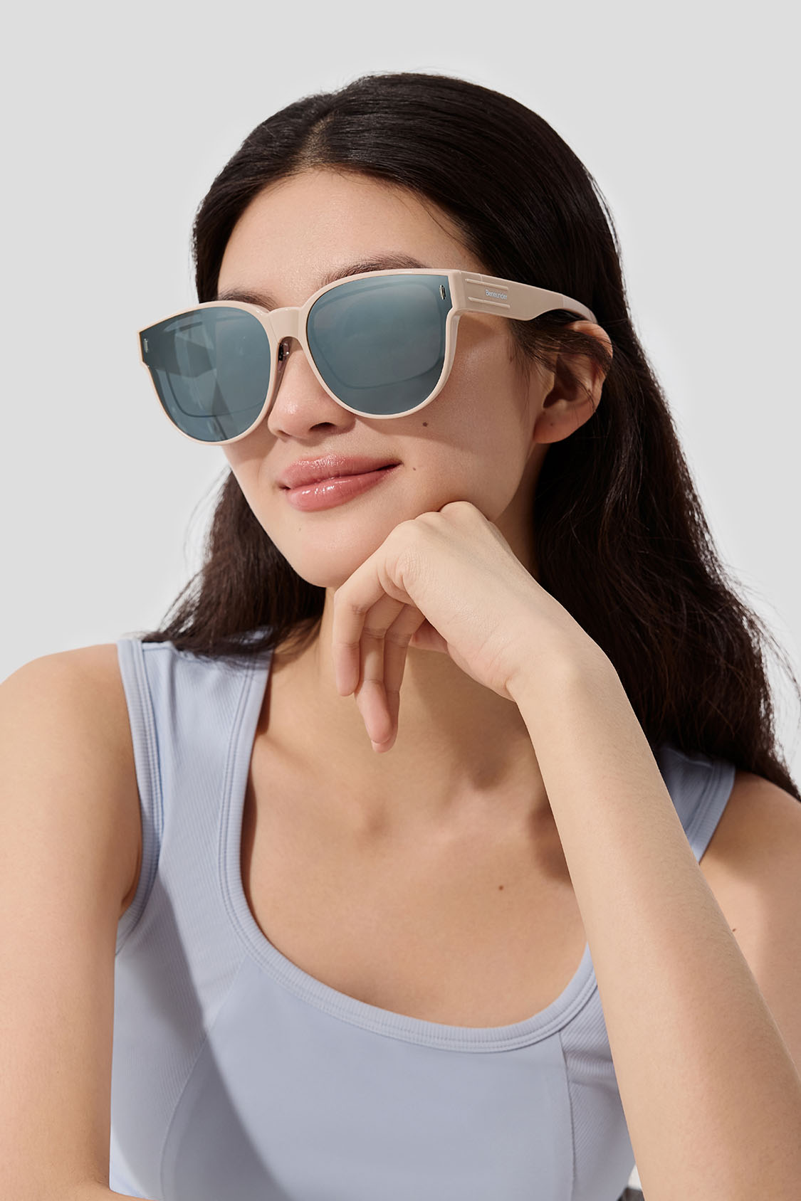 beneunder women's fit over sunglasses #color_apricot