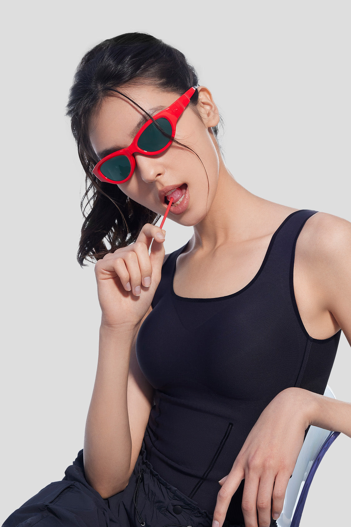 beneunder women's folding sunglasses #color_fuchsia red