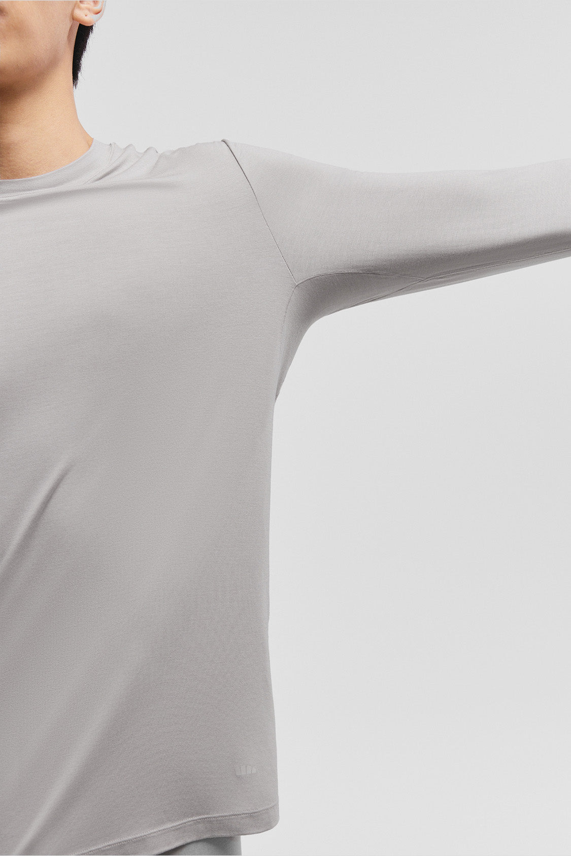 beneunder core – men’s thermal base layer #color_gray