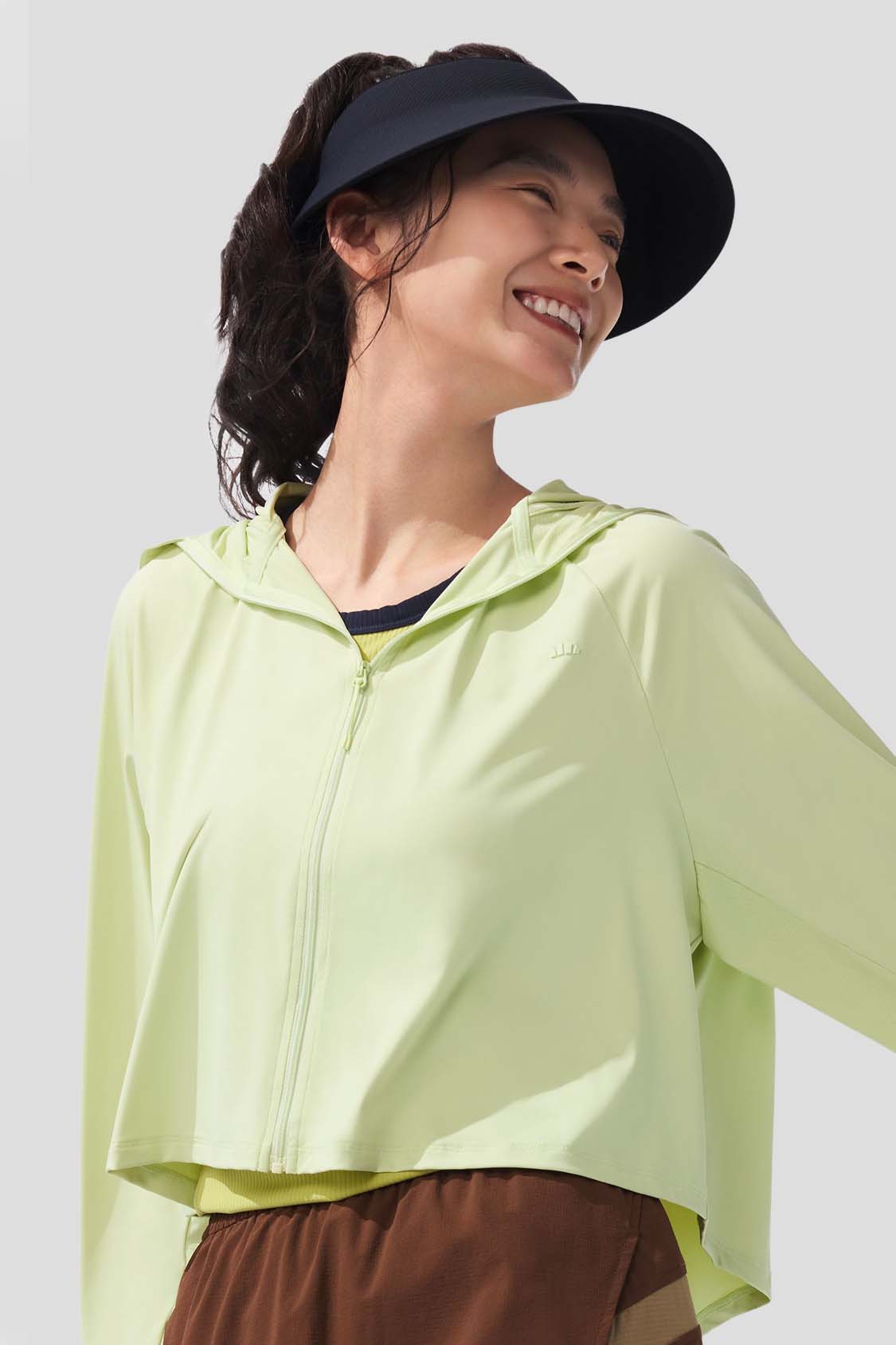 beneunder women's sun protection jacket #color_green