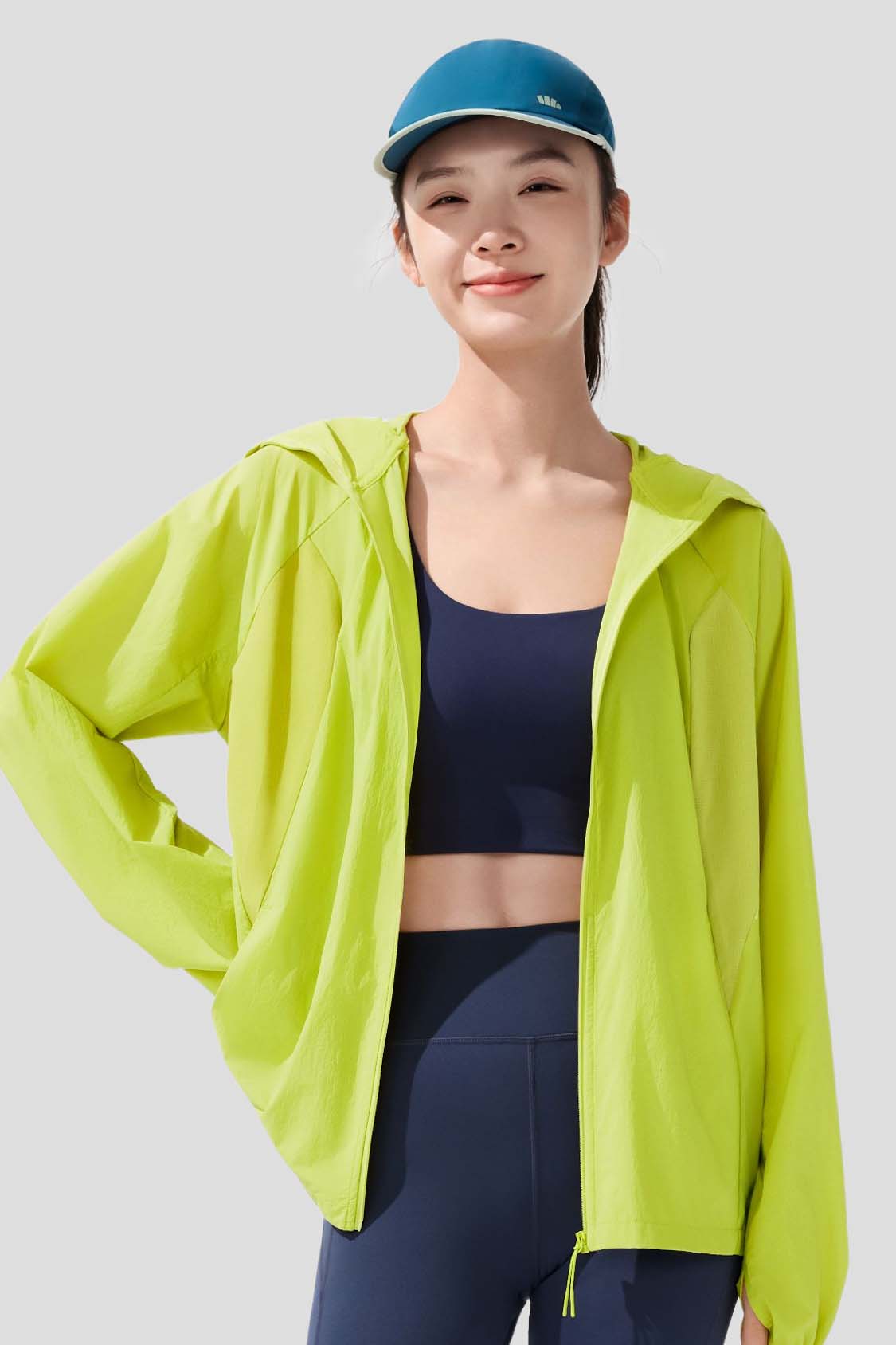 Drift - Women's Lightweight Water-Repellent Jacket UPF100+