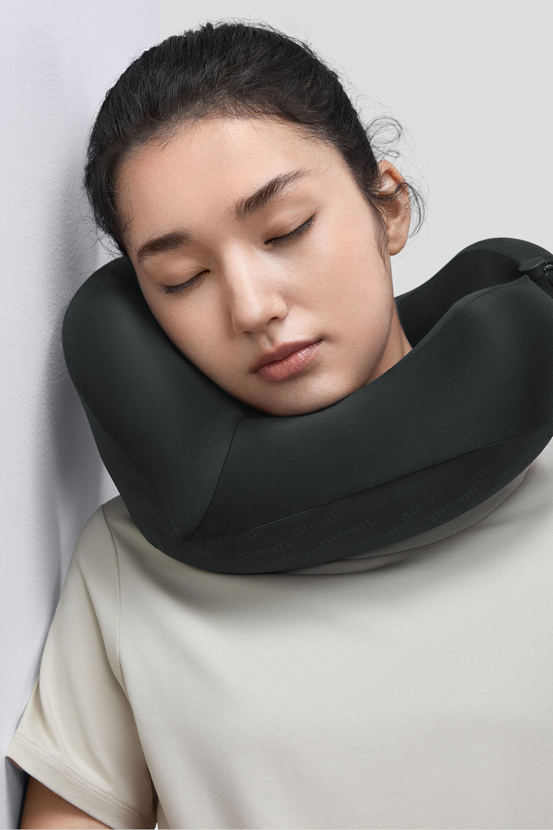 OnTheGo - Full Support Travel Pillow