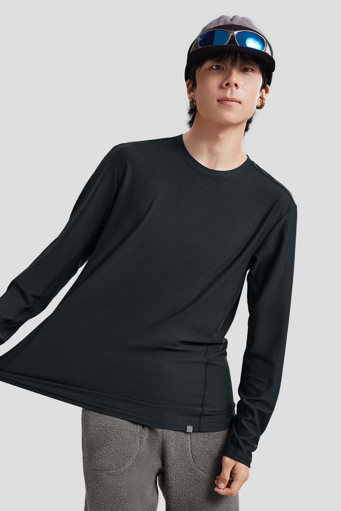 men's high-elasticity base layer shirt #color_black