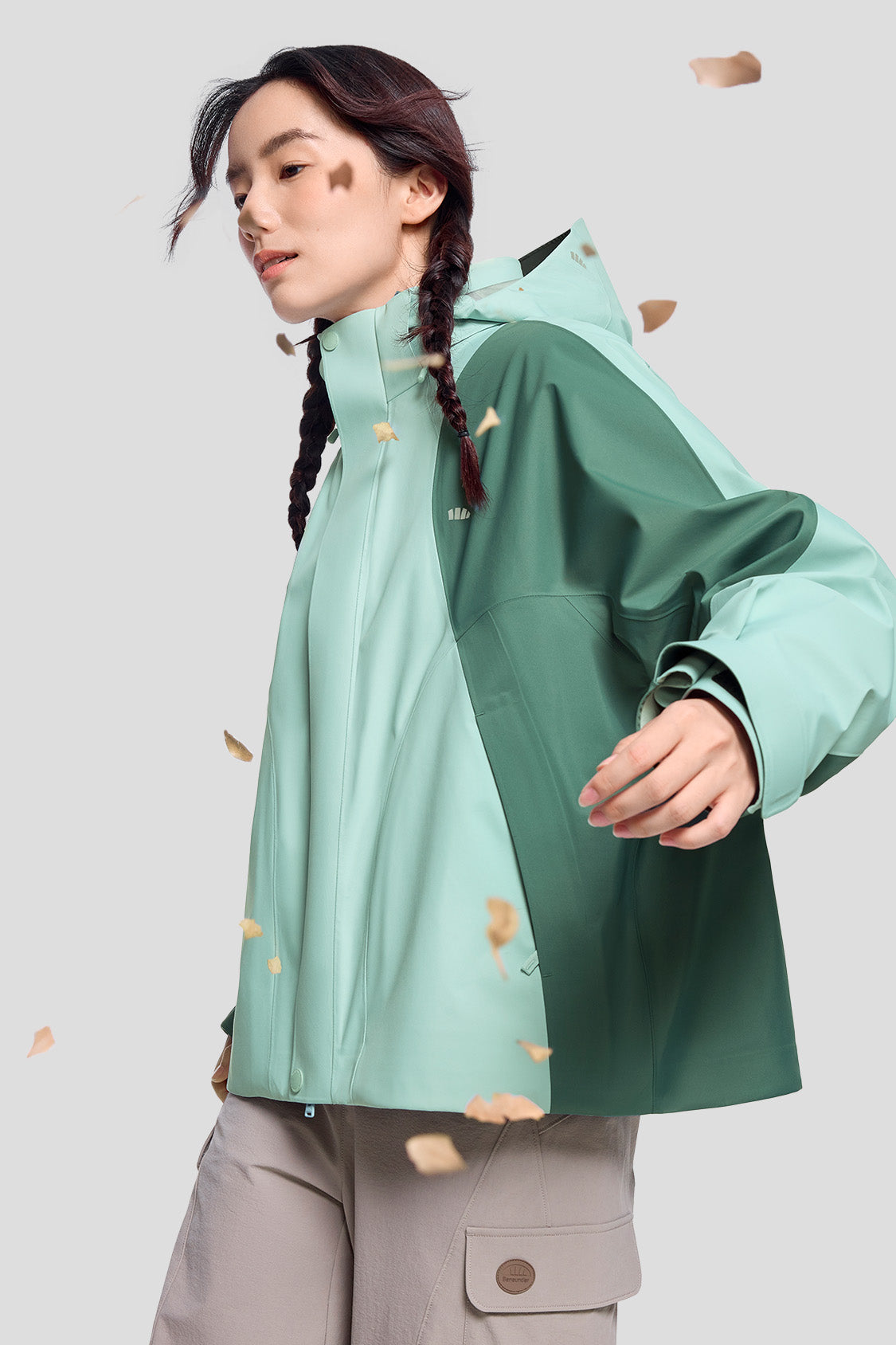 beneunder women's jacket #color_misty island green & misty green