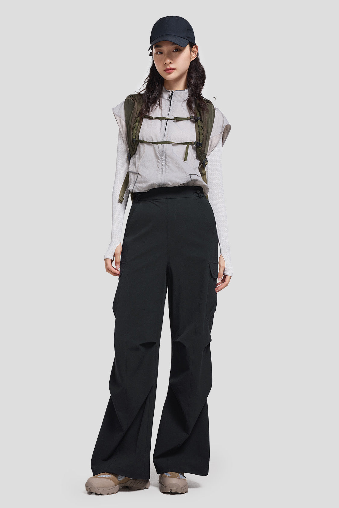 women's cargo pants #color_black